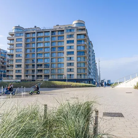 Bright With Stunning Sea View アパート