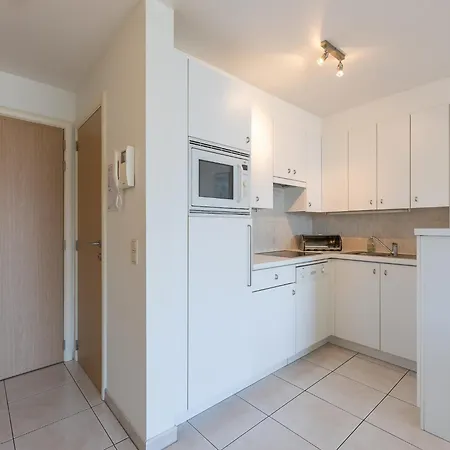 아파트 Bright With Stunning Sea View